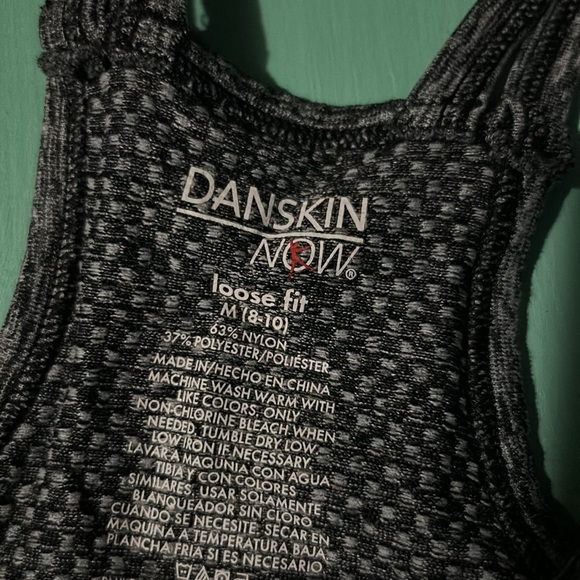 Women’s athletic top - Picture 2 of 4